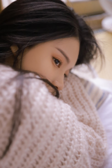 女人自慰时看得爽的黄文50部